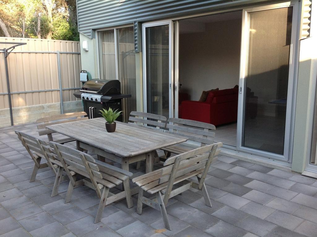Elandra Holiday Home Moana Exteriör bild